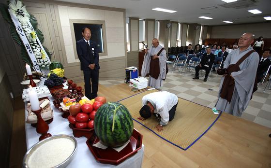 '보도연맹 학살' 유족회 결성했다가 억울하게 투옥…64년만에 무죄