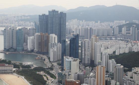 오르긴 오르는데 예전 같지 않네…부산 '해·수·동' 집값 상승세 주춤