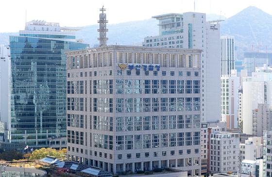 경북경찰청 소속 정보관, 중국 영사관에 외사 정보 유출 의혹