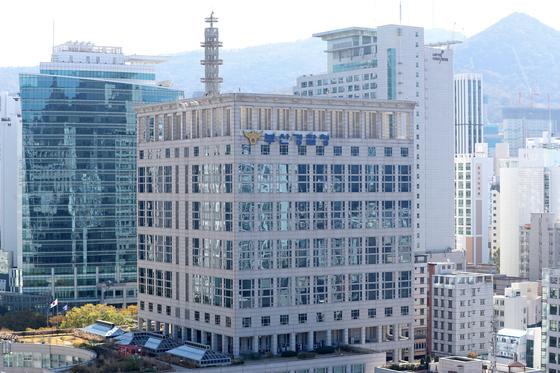 '학생들에 상습 폭언·욕설' 부산 축구교실 감독 불구속 송치