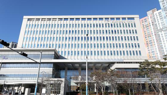 대선 앞두고 민주당 선거 사무원 폭행 국힘 구의원, 벌금 250만 원