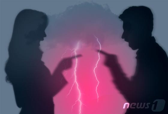 "시댁에 매달 50만원 몰래 이체한 남편…믿음 깨져, 열받는다"
