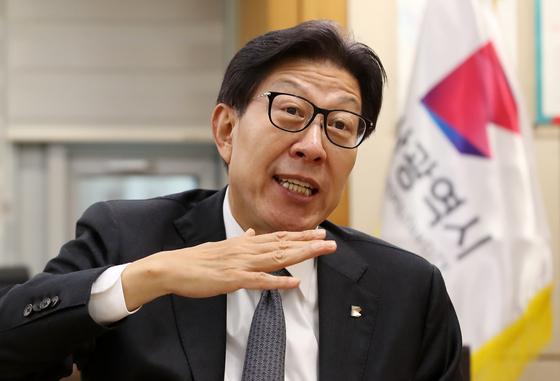 [인터뷰]박형준 "부산 달라진 브랜드 가치, 시민이 체감토록 할 것"