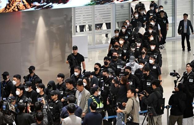 필리핀서 보이스피싱 상담…20·30대 여성 2명 실형
