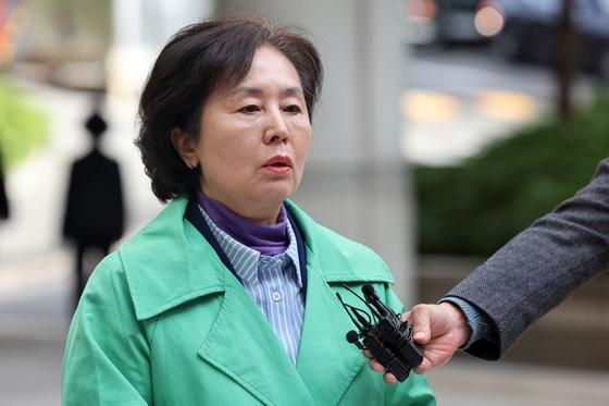 재판부 기피 신청에 중단됐던 김영선 재판 7개월 만에 재개