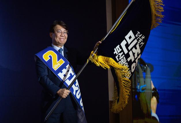 민주당 부산시당위원장에 변성완…"내년 지선 부산 탈환"