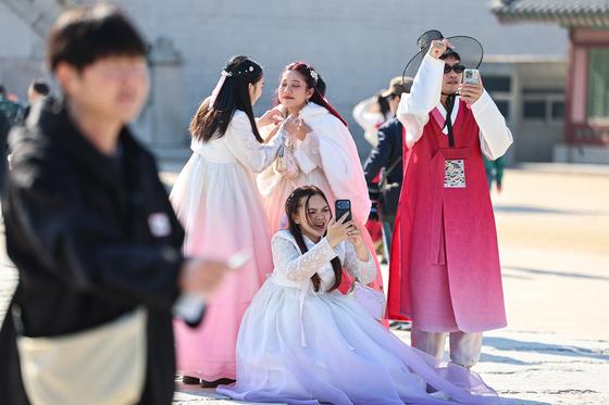 [오늘의 날씨] 부산·경남(22일, 토)…큰 일교차, 낮 최고 15~17도