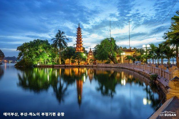 에어부산, 부산-하노이 부정기편 운항