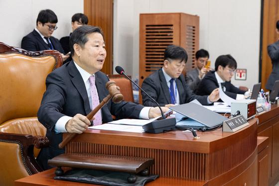 박정훈 "찐윤은 이철규 정계 은퇴해야…멀윤 윤한홍 사과, 절박함 때문"