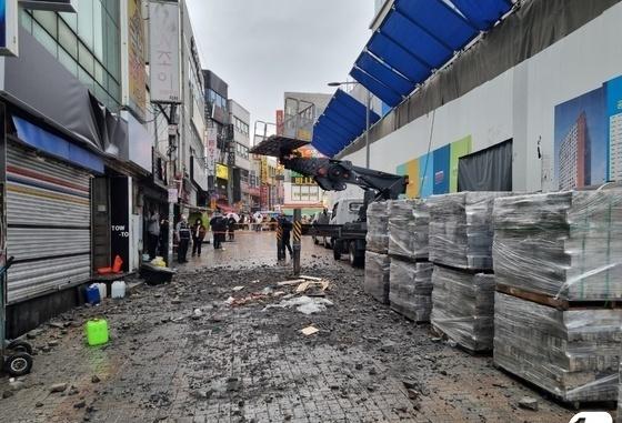 재해예방 의무 소홀…검찰, '부산 구청장' 아들에 징역 2년 구형