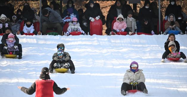 [오늘의 날씨] 부산·경남(29일,월)…구름 많고 빗방울