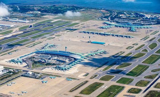 인천공항·한국공항·가덕도 통합 추진…"가덕도 재원 떠넘기기" 반발