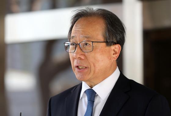  '해직교사 특채 지시 혐의' 부산교육감, 징역 8월에 집유 2년