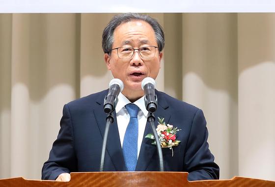 김석준 부산시교육감, 공직선거법 위반 혐의로 송치