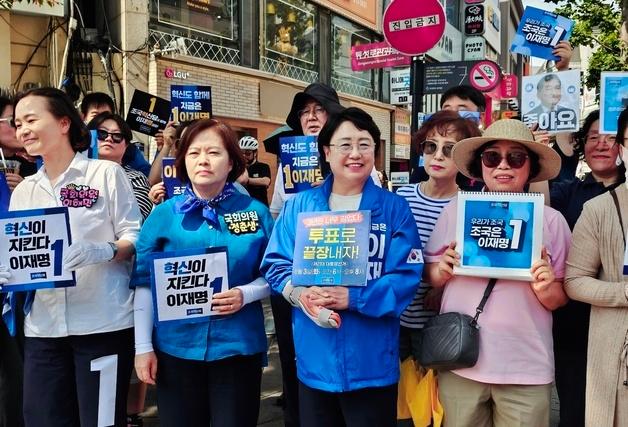 부산·대구·광주까지…조국혁신당, '조국의 길' 따라 총력 유세 돌입