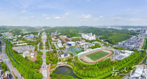 경상국립대, '지역 저소득층 의대 선발 전형' 운영 안해