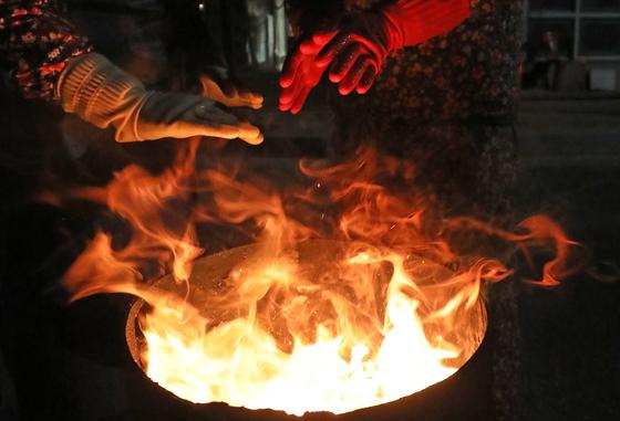 [오늘의 날씨] 부산·경남(4일, 일)…일부 지역 낮 최고 10도까지 올라