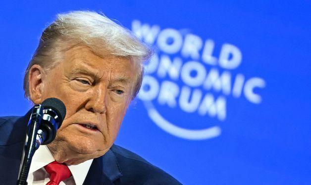 트럼프 美 대통령 다보스 연설…"유럽, 올바른 방향으로 가고 있지 않아"