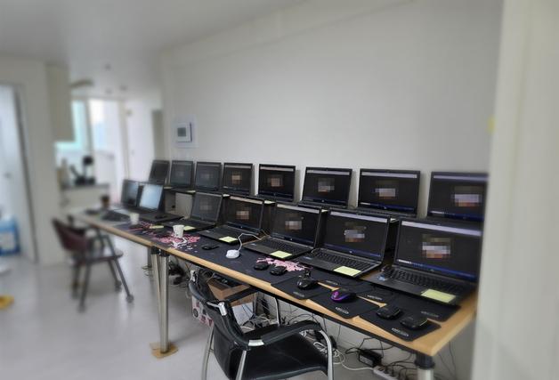 '판돈 2조' 도박 조직원 23명 검거…조폭·전 국가대표도 가담