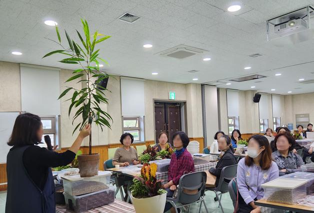 부산 기장군 '반려식물 클리닉' 운영
