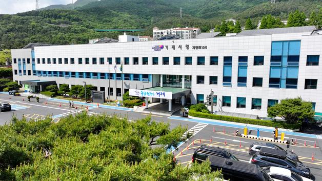 거제시, 5년간 200억 들여 하청노동자 지원…노동복지·권익 증진