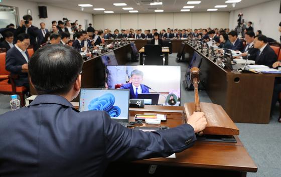 부산신항 무단출입 적발 576건에도 과태료 '0건'…항만 보안 구멍
