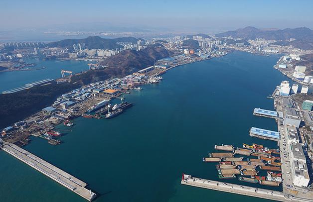 부산 감천항 동편 부두, '제 1~4원양부두'로 명칭 변경