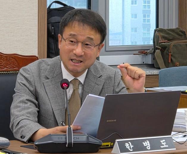 한병도 "부울경 학교 급식비 전국 최하위권…불량 식재료 업체 계약도 버젓이"