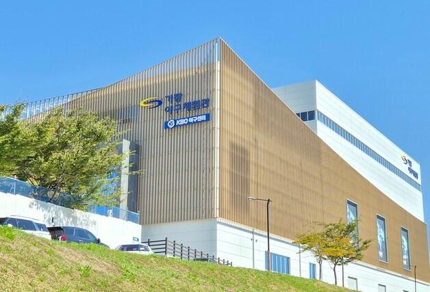 기장 야구체험관 255억 들였지만…준공 1년 잦은 고장 '개관 차질'