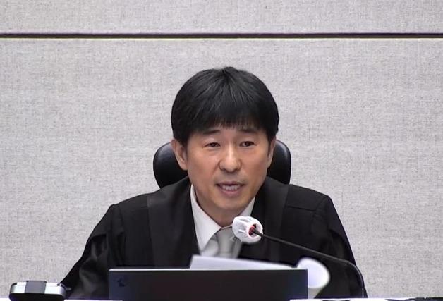 경남 정치권·노동계 "윤석열 무기징역 유감…정의에 못 미쳐"