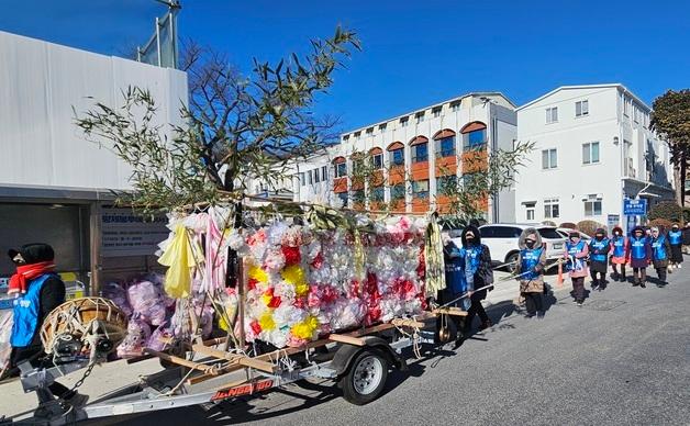 쏠비치 남해, 설리마을 해녀들에 "업무 방해 고발하겠다"