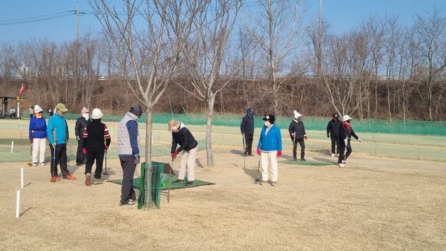 고성 파크골프장 하루 300명 방문…지역 스포츠 명소로 부상