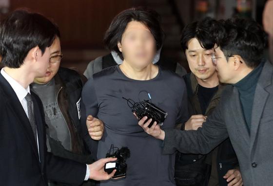 부산 경찰, '항공사 기장 살인' 피의자 신병 확보…"3년을 준비했다"