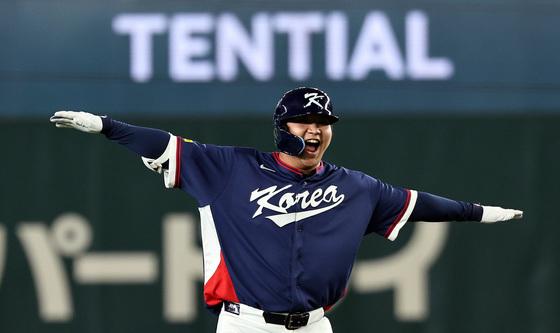 문보경 '오늘도 비행기 세리머니'