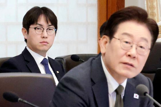 靑 하정우, 부산 북갑 출마 '주말 분수령'…귀국 후 결단 임박