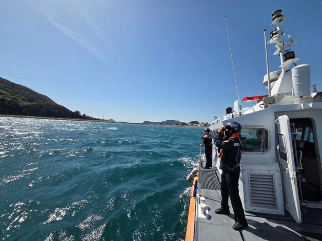 통영 비진도서 레저 다이버 2명 구조…1명 의식불명