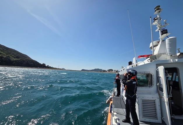 통영 비진도서 레저 다이버 2명 실종…1명 사망·1명 구조(종합)