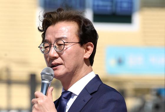 민주당 부산시장 후보에 전재수 선출(2보)