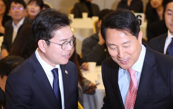 정원오·전재수 따라붙는 오세훈·박형준…보수 결집 조짐