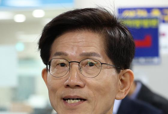 박형준 캠프, 김문수 명예선대위원장 추대…"보수 결집 시동"