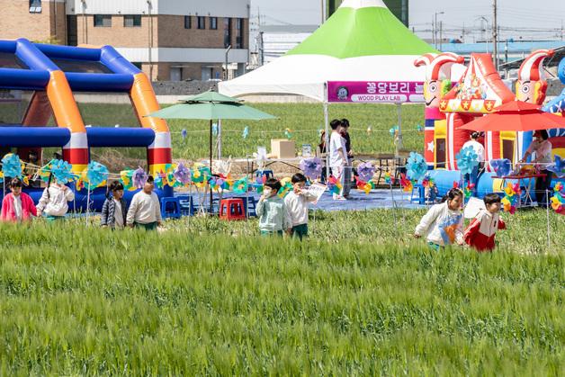 내일 출근길 '쌀쌀' 낮엔 '포근'…일교차 15도, 남부·제주 비