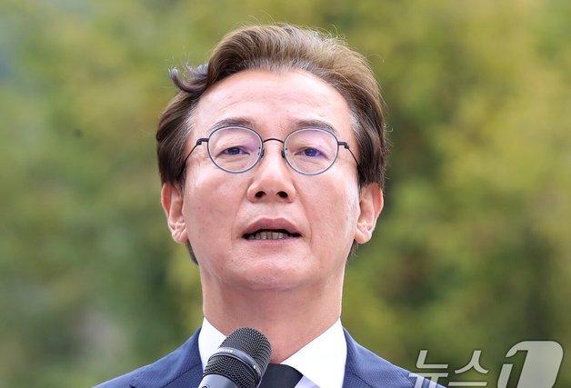 전재수 "2028년 부산 해사전문법원 개청…연 5000억 국부 유출 차단"