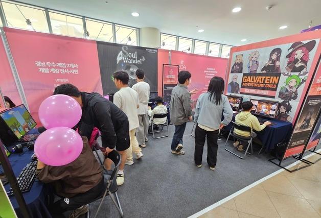 철권8 '무릎'·스트리트 파이터6 선수들 총출동…진주 이스포츠 후끈