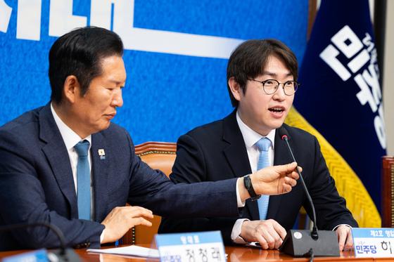 하정우 "내 고향 부산 발전 반드시 이뤄낼 것"…북구갑 출사표