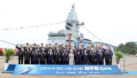 SK오션플랜트, 해군 최신 호위함 '제주함' 진수