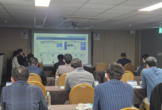 "항만크레인, 디지털트윈 결합 스마트 유지보수 체계로 효율성↑"