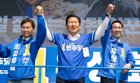강원 강릉 지원유세 나선 정청래 대표