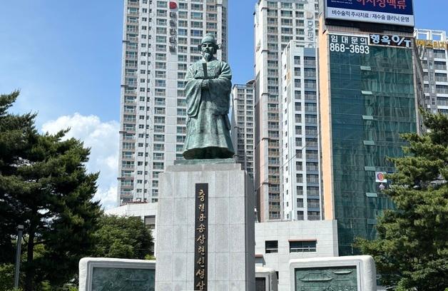 '임진왜란 터진 날' 충렬사선 제향…충렬공 송상현 광장은 '쓸쓸'