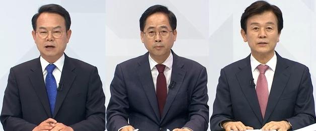 진주시장 후보 토론회, '시청 공무원 금품 의혹' 진위 공방 난타전