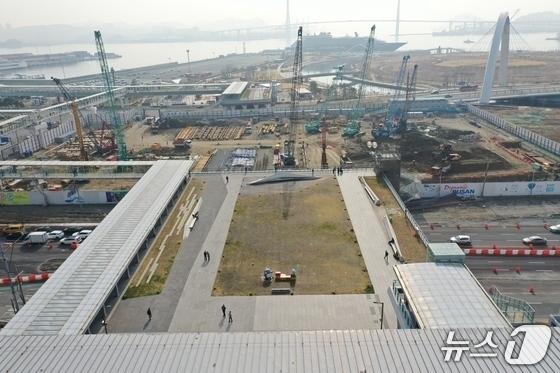 부산 북항 환승센터 시민 조망권 침해 논란, 시민사회도 "규탄" 목소리